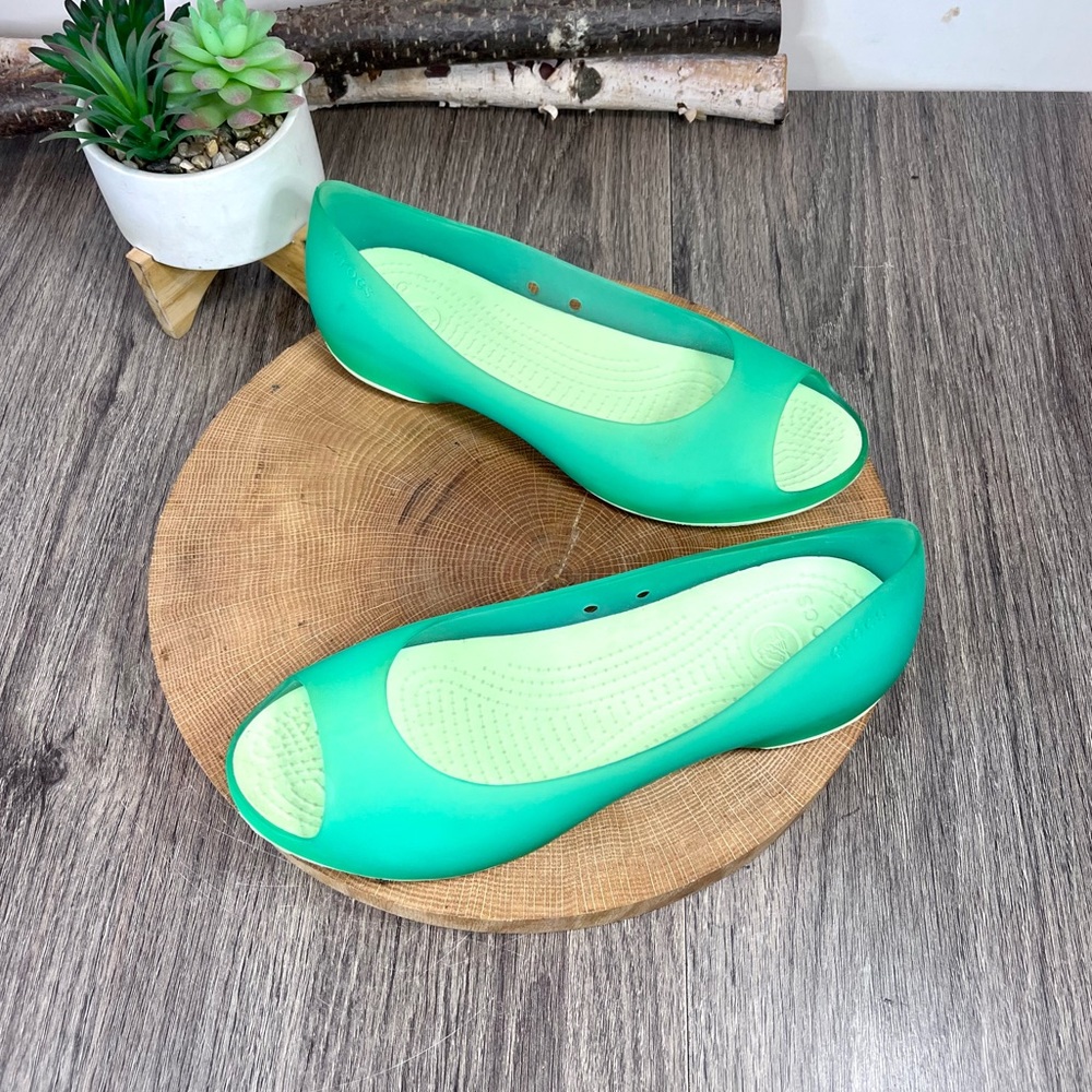 Crocs | Charlie Peep Toe Green Jelly Flats Size 8